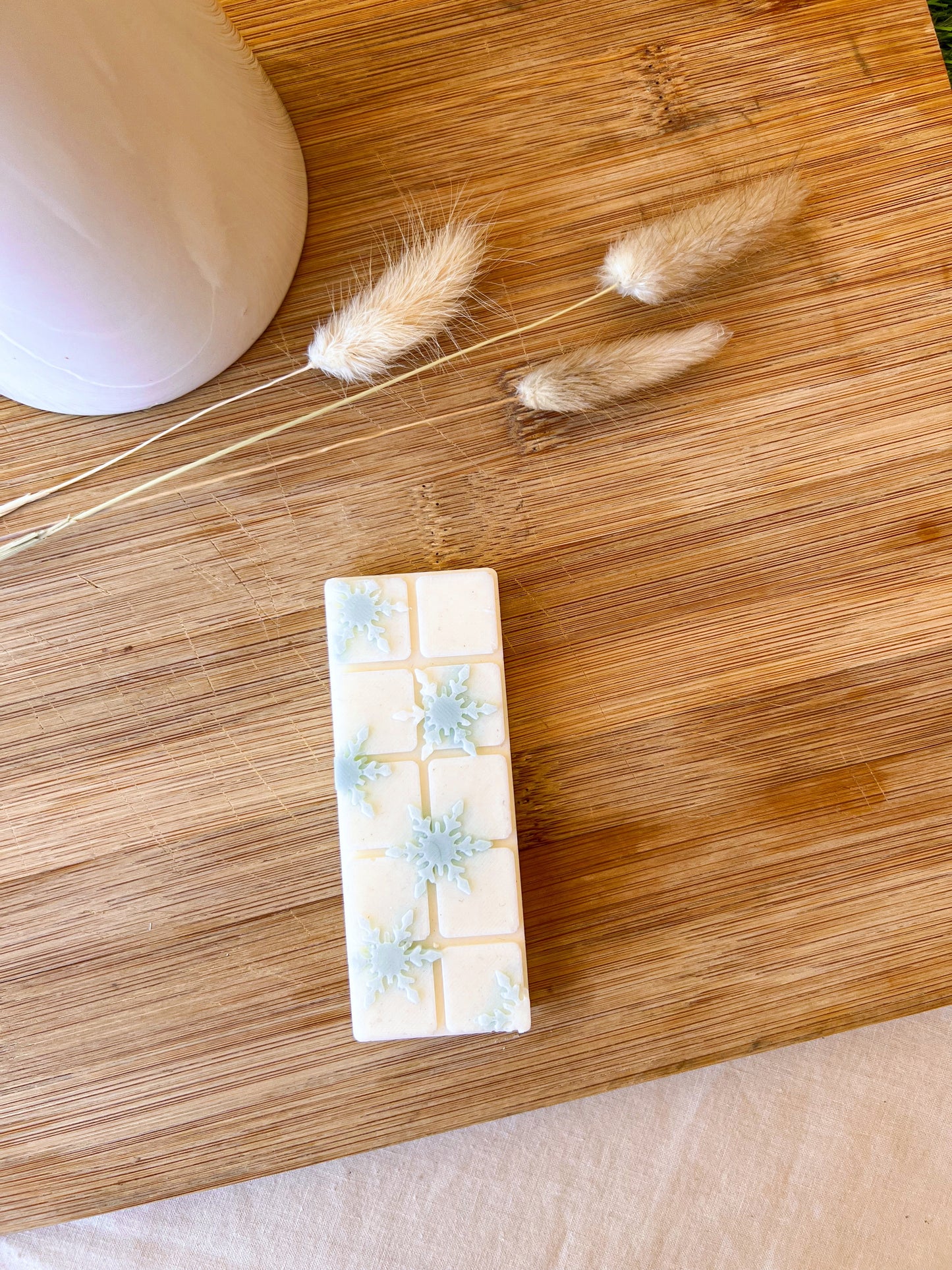 Μελομακάρονο Wax Bar